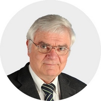 Jörn Manz
